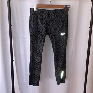 Nike Dri Fit Crop Athletic Pants